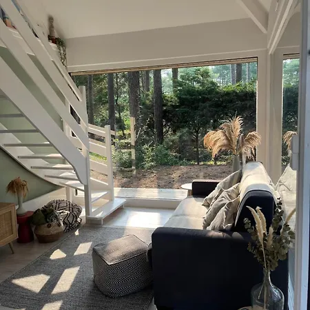 L Orée De La Pinède à 800 Metres De La Sous Les Pins Hébergement de vacances *