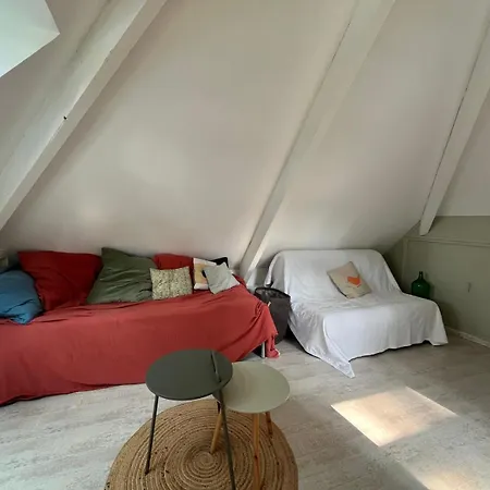 Hébergement de vacances L Orée De La Pinède à 800 Metres De La Sous Les Pins