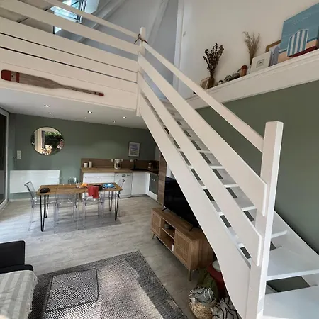 L Orée De La Pinède à 800 Metres De La Sous Les Pins Hébergement de vacances